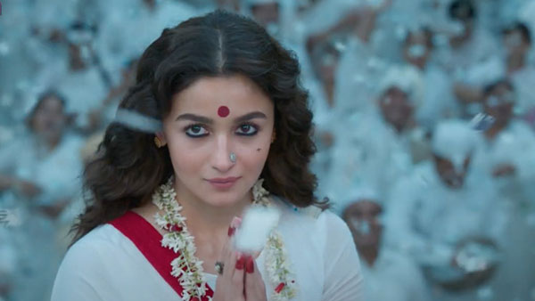 గంగూభాయ్ కతియావాడి ఫస్ట్‌లుక్ వైరల్