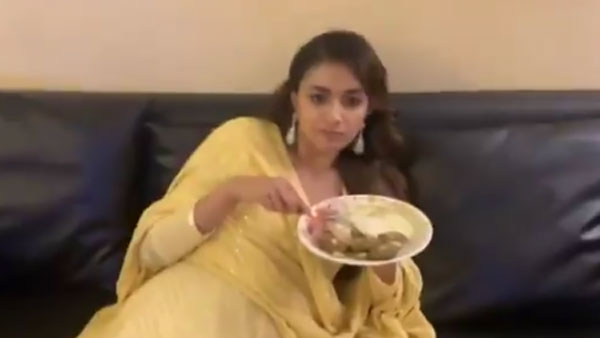 నోరేళ్ళబెట్టిన నితిన్