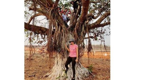 మంచు ఫ్యామిలీ..