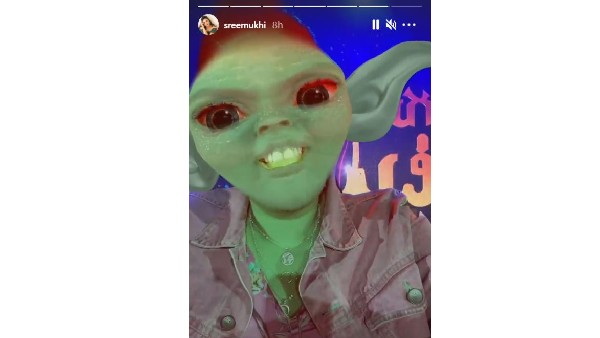 అర్ధరాత్రి మధ్యలో భయకరంగా అంటూ సెల్ఫీ