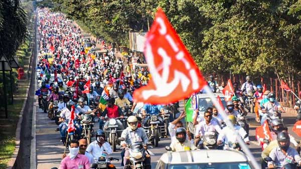 పోరాటం చేస్తున్న వాళ్లందరికీ మద్దతు అంటూ