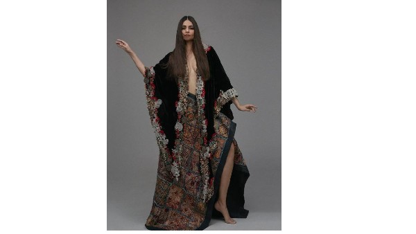 విమర్శల పాలు.. అయినా తగ్గడంలేదు