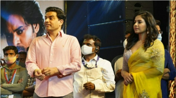  ఆయన ఒక దేవుడు