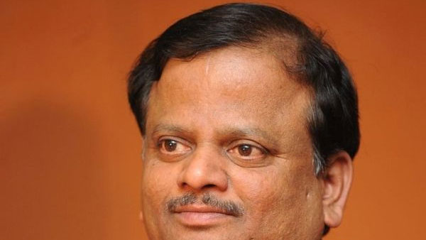 సినీ ప్రముఖులు సంతాపం.. ట్వీట్లు