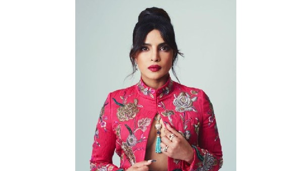 ‘అన్‌ఫినీష్‌డ్’తో బాలీవుడ్‌లో బాంబులు పేల్చి