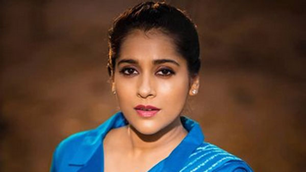 సోషల్ మీడియాలో యమా క్రేజ్