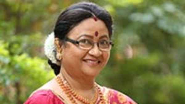 అవకాశాలు ఇప్పిస్తానని నమ్మబలికి