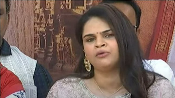 అలాంటి కామెంట్లతో..