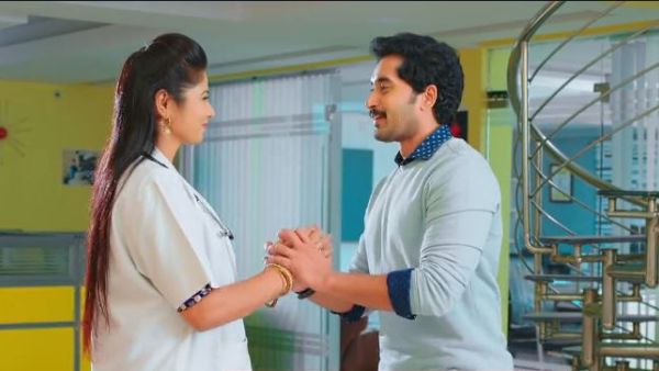 మోనిత కుట్రల గురించి చెప్పడం