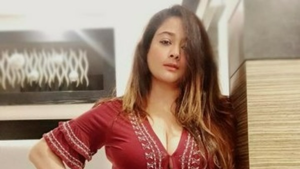 చక్కనమ్మ చిక్కిపోయి