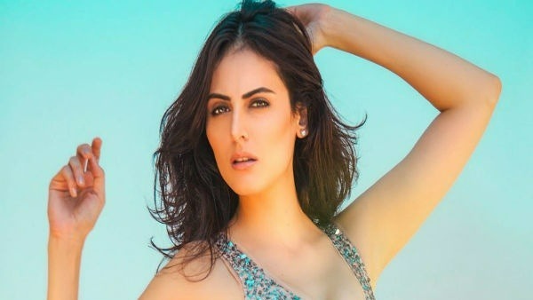 ఎప్పుడూ అందులోనే.. రచ్చ చేస్తూ