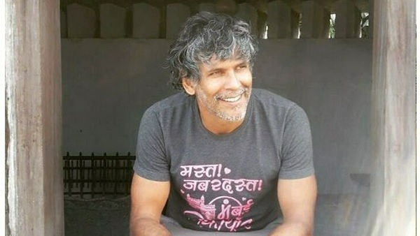 చీర గురించి కూడా ఆలోచించకుండా