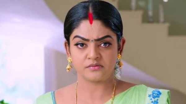  అక్కడ ఇక్కడా రికార్డులు.. పాపులారిటీ