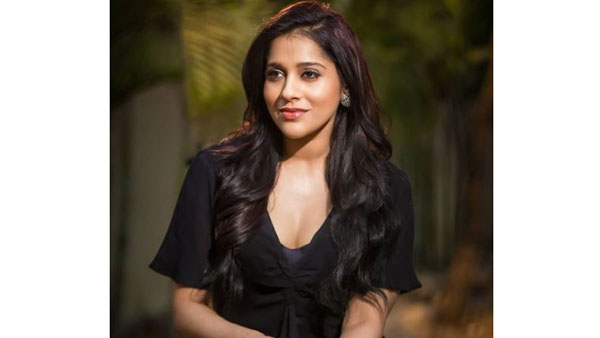 కరోనా సమయంలో అలాంటి పోస్ట్‌లు