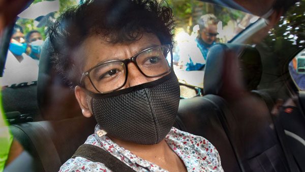 సిద్దార్థ్ పితానిపై పలు సెక్షన్లతో కేసు నమోదు