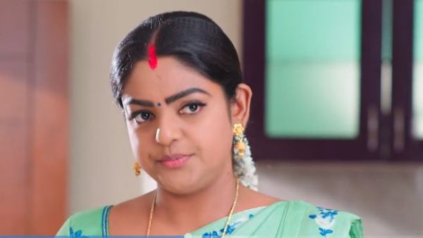 చెప్పినా వినని వంటలక్క