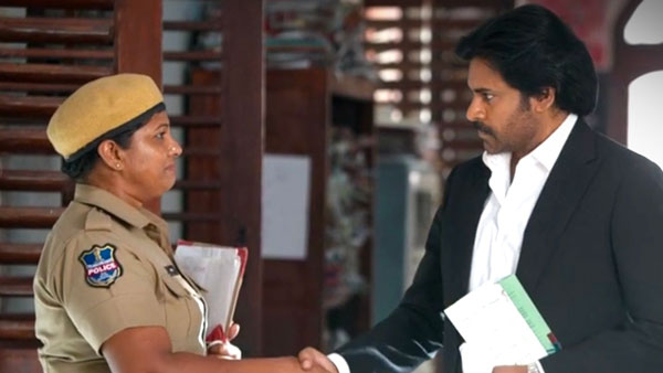 ‘వకీల్ సాబ్'గా రీఎంట్రీ ఇచ్చిన పవన్ కల్యాణ్