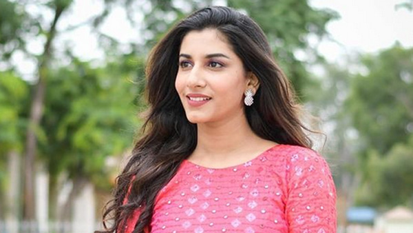 విష్ణుప్రియ కెరీర్ మొదలైంది ఇలా