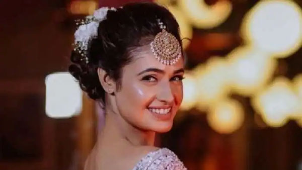 సోషల్ మీడియాలో పెద్ద ఎత్తున