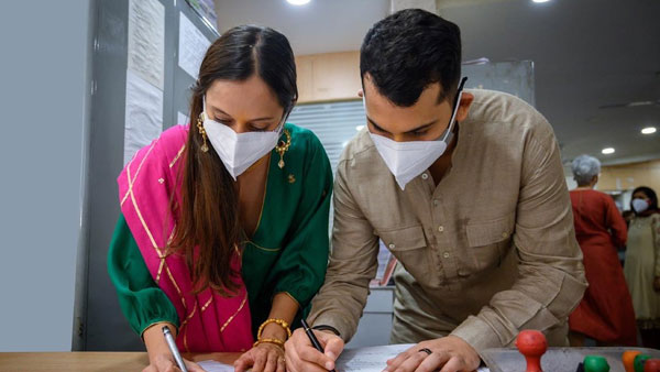 గ్రాఫిక్ డిజైనర్ అన్య రంగస్వామితో