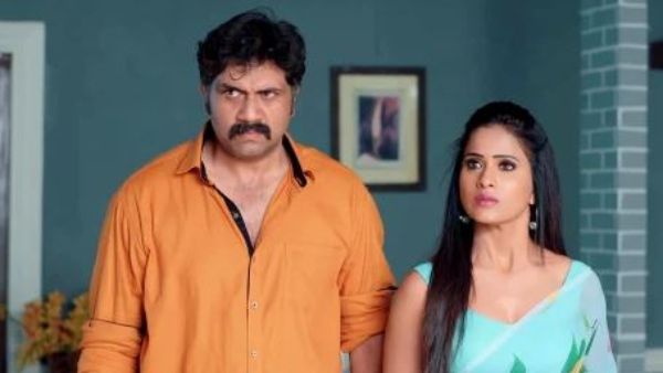 తులసి విలువైన పేపర్లు మిస్సింగ్