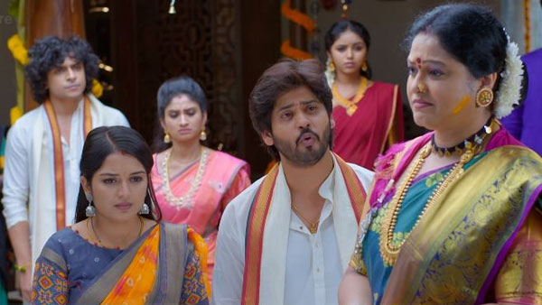 షాక్ అయిన మల్లిక