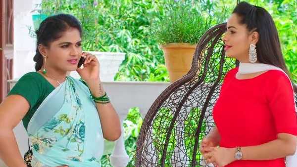 ప్రియమణి పూజారికి ఫోన్ కలిపి