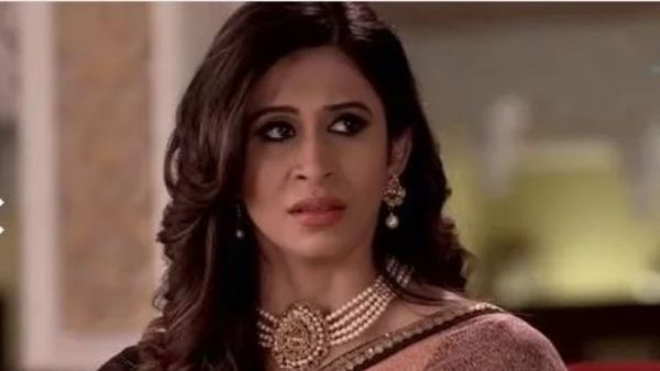 స్టార్ హీరోతో పడుకో.. ఆఫర్ ఇస్తాం.. సినీ ప్రముఖుల బండారం బయటపెట్టిన నటి