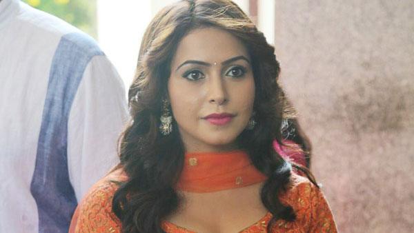 టాలీవుడ్ ఎంట్రీ అలా