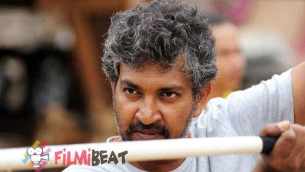 జనాలు రాళ్ళు విసరడంతో