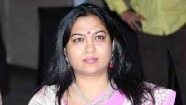  ఉపాధ్యక్షురాలిగా ఉన్నా