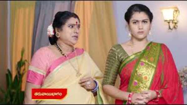 ఆనందంలో కుటుంబం