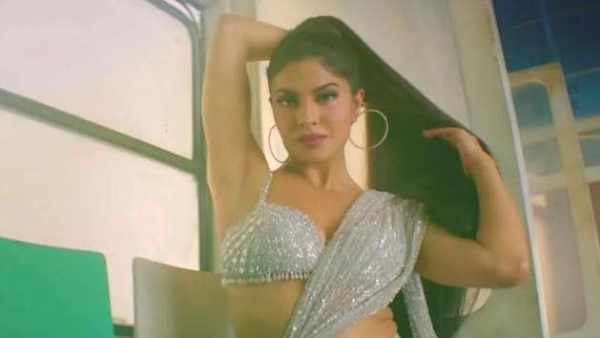  తెలుగులో ఎంట్రీ... ఇద్దరు స్టార్‌లతో