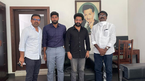 దర్శకుడు కొరటాల శివతో కలిసి