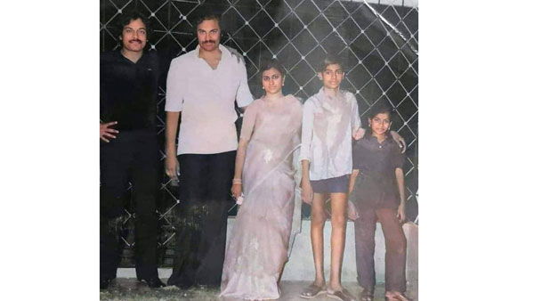 నిక్కరుతో పవన్ కళ్యాణ్