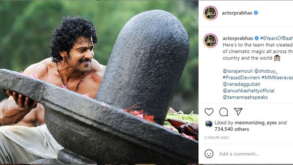 జక్కన్న ఫామిలీ నుంచి 15 మంది