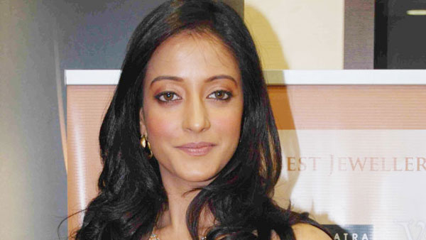 వెబ్ సిరీస్ లతో రచ్చ