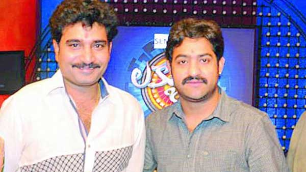 ప్రమాదం సమయంలో తారక్‌కు తోడుగా