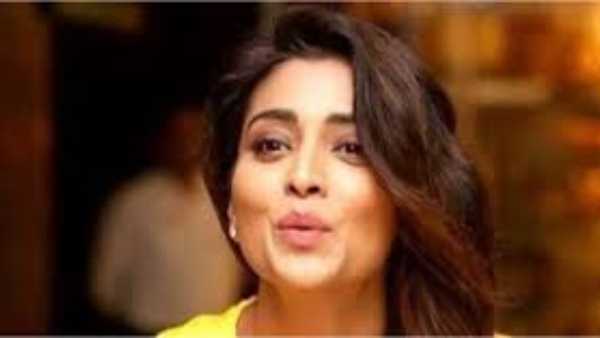 ‘ఇష్టం'తో ఎంట్రీ.. స్టార్ హీరోయిన్‌గా