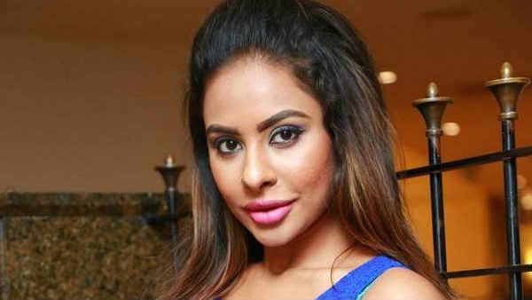 ప్రత్యక్ష రాజకీయాల్లోకి