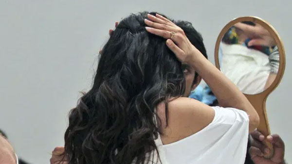 సీనియర్ నటికి భారీగా టోకరా.. టాప్ హీరోయిన్ మేనేజర్ 60 లక్షల చీటింగ్‌.. అసలు జరిగిందేమిటంటే!