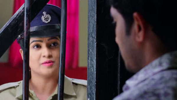 కార్తీక్‌కు శిక్షపడేలా చేస్తానంటూ ఏసీపీ