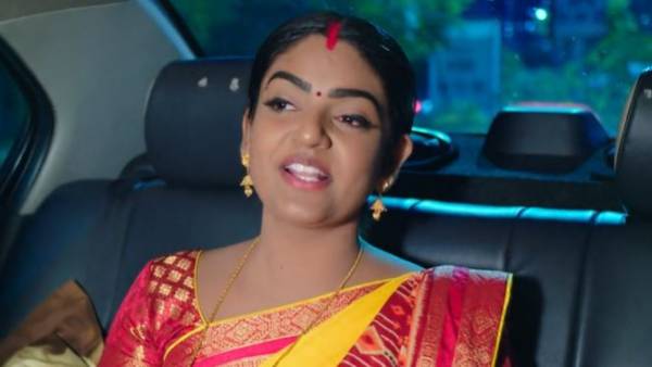 హంతకుడిని కలువాల్సి వస్తుందని దీప..