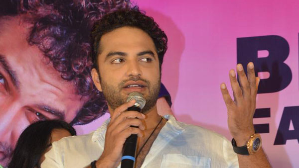 సమస్యలు అన్ని వైపుల నుంచి..