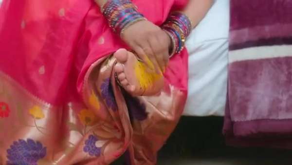  భయంతో జాస్మిన్