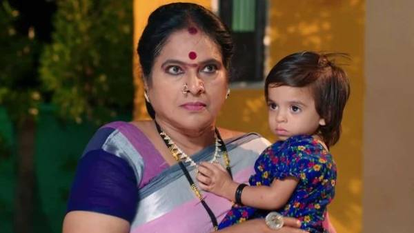 పాప కోసం