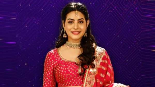  ప్రియాంక సింగ్ కామెంట్‌తో మొదలు