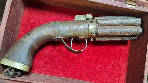 స్పెషల్ గిఫ్ట్ 