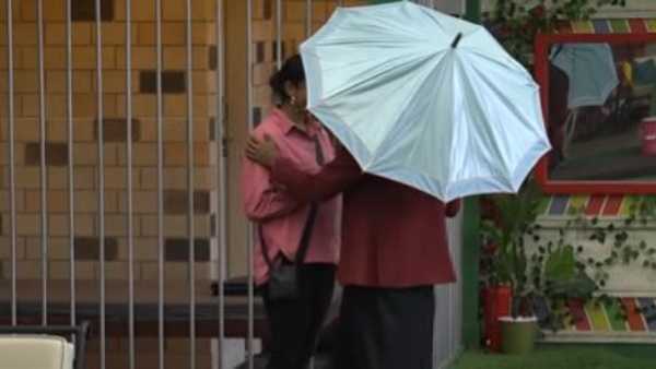  శ్వేతకు ఐ లవ్యూ చెప్పిన లోబో