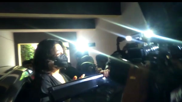 కీలకంగా మారిన వాట్సాప్ చాట్!